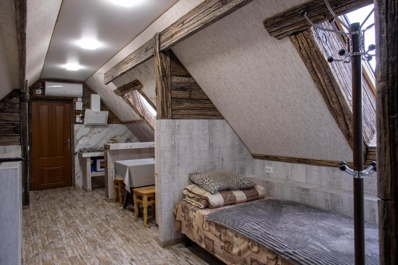Apartments U Ratushi Kamianets-Podilskyi Exterior photo